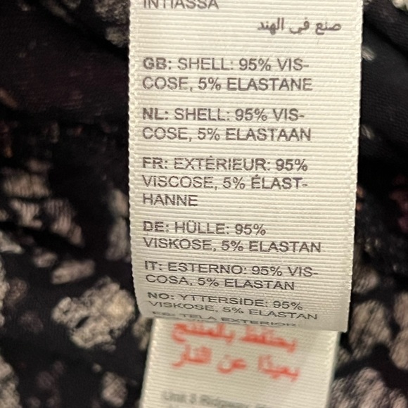 Fat Face Women’s Shirt Size 2 Rhian Blush Floral Viscose Fitted Twist Front Top - Picture 9 of 10